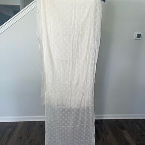 Elegant White Polkadot Scarf